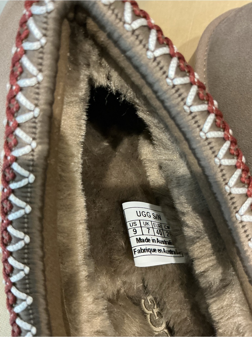 UGG Women’s Tazz II Taupe Suede Slip-On Loafers with Contrast Stitching SIZE 9 - Picture 3 of 4